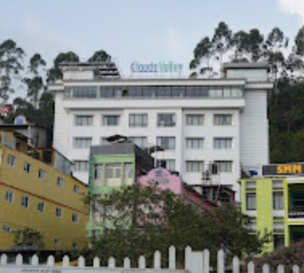 CLOUDS VALLEY LEISURE  HOTEL
