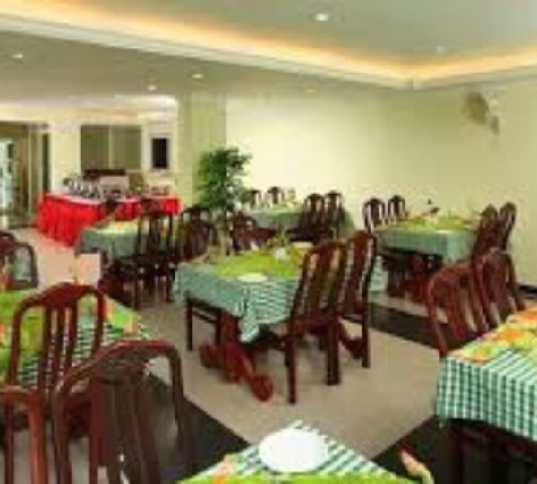 HOTEL SANDRA PALACE