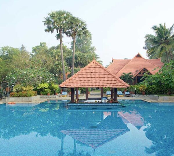 POOVAR ISLAND RESORT