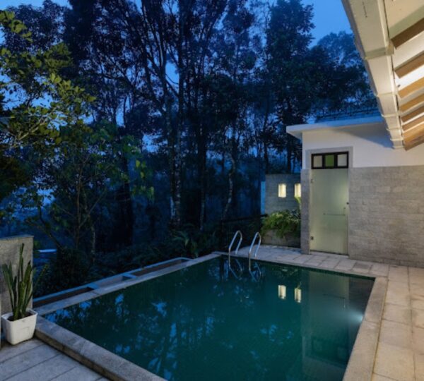 REEN RESORTS LLP