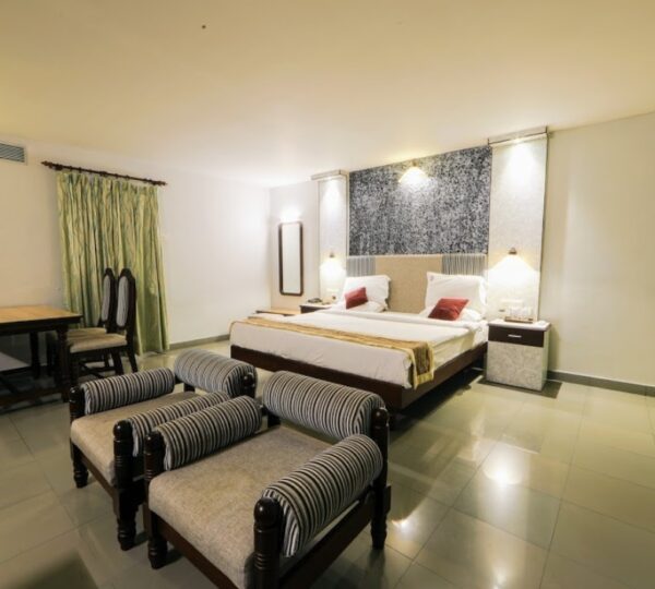 BHARAT HOTEL