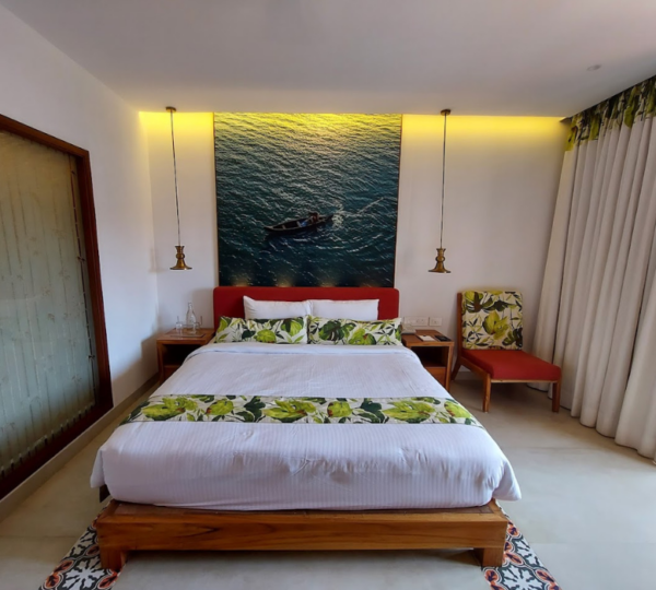 ESTUARY SAROVAR PORTICO,  POOVAR ISLAND