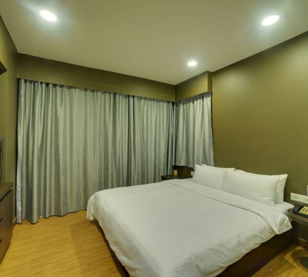 KEYS SELECT HOTEL KOCHI