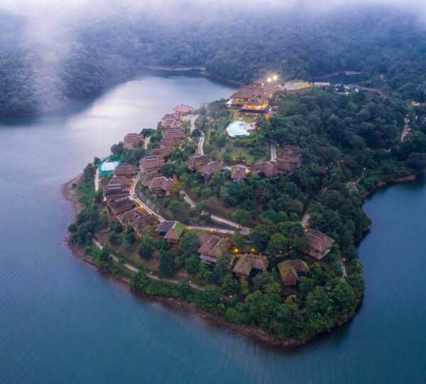 MOUNTAIN SHADOWS RESORT PVT LTD