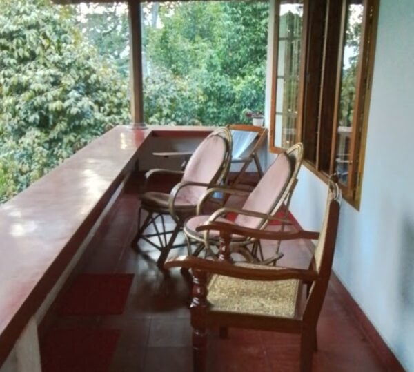 ROSEGARDENS HOMESTAY