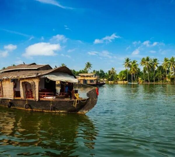 3 SEAS TOURS AND TRAVELS