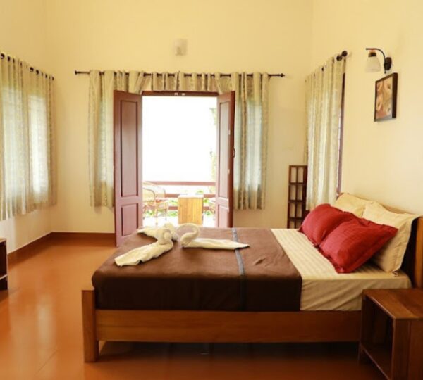 DHANAGIRI HOME STAY