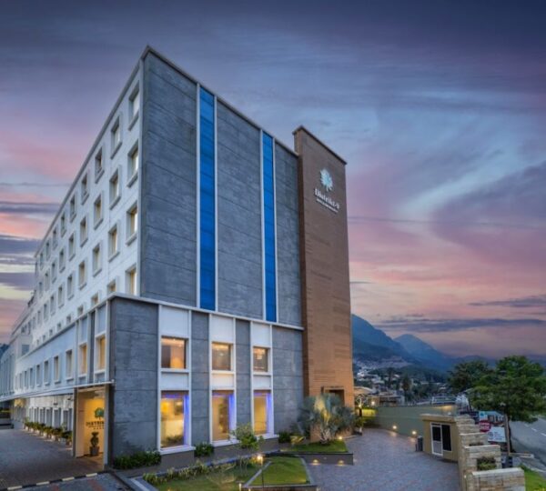 DISTRIKT-9 HOTELS AND RESORTS