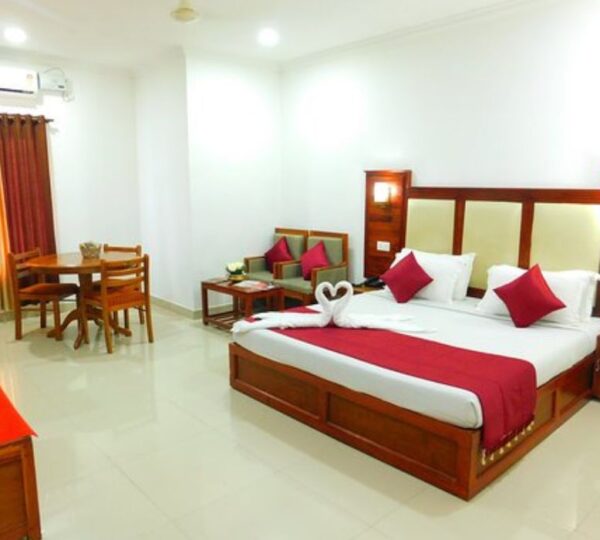 HOTEL SANDRA PALACE