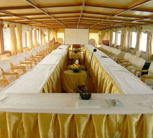 PULICKATTIL HOUSEBOAT  BUILDERS & OPERATORS