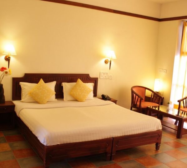 AYUR COUNTY RESORTS LTD