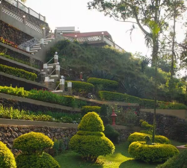 ABAD HOTELS &  ESORTS PVT LTD