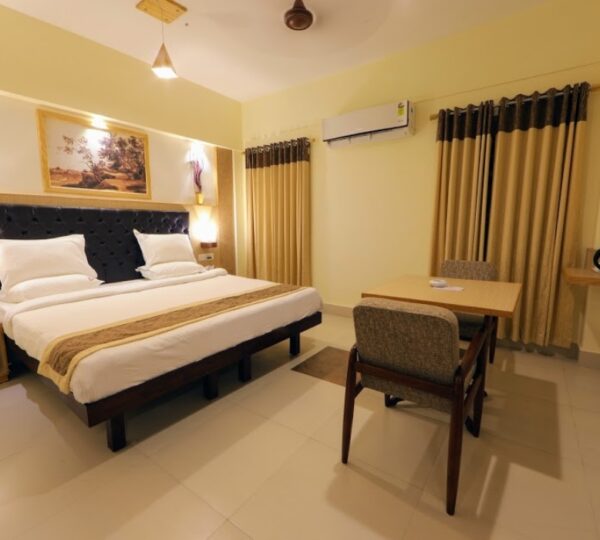 BHARAT HOTEL