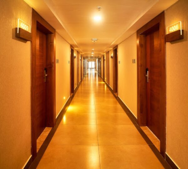 VIBE MUNNAR RESORTS & SPA
