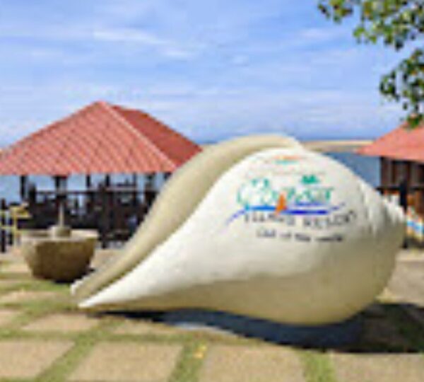 POOVAR ISLAND RESORT