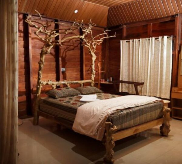 PUGMARKS JUNGLE LODGE