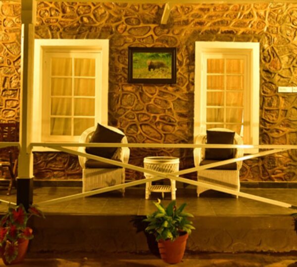 TALAYAR VALLEY BUNGALOW