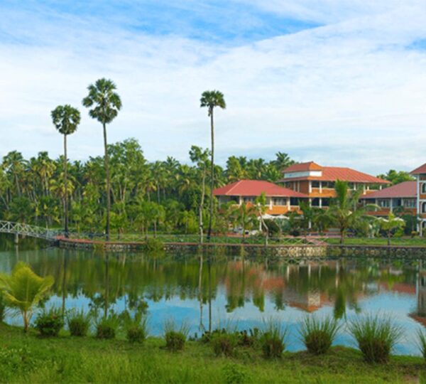 ISOLA DI COCCO AYURVEDIC  RESORT