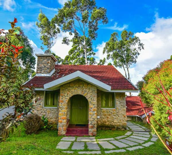 MOUNTAIN CLUB RESORT